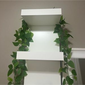 Green leafy decor